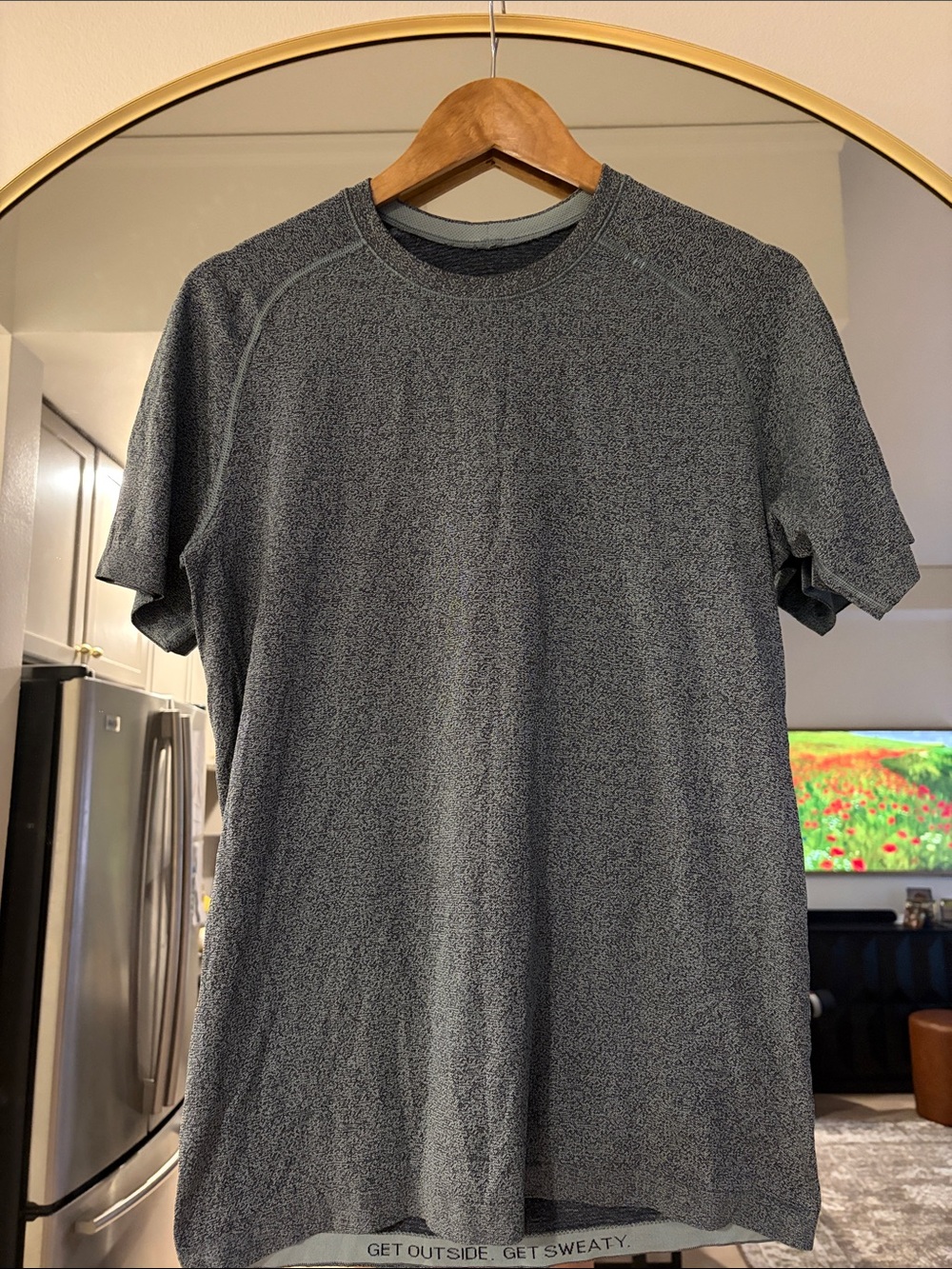 lululemon athletica Gray Short-Sleeve Performance Tee